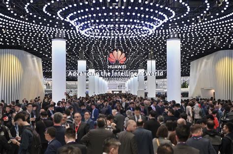 華為標誌|【HUAWEI News】華為驚艷亮相MWC 2024 以創新技。